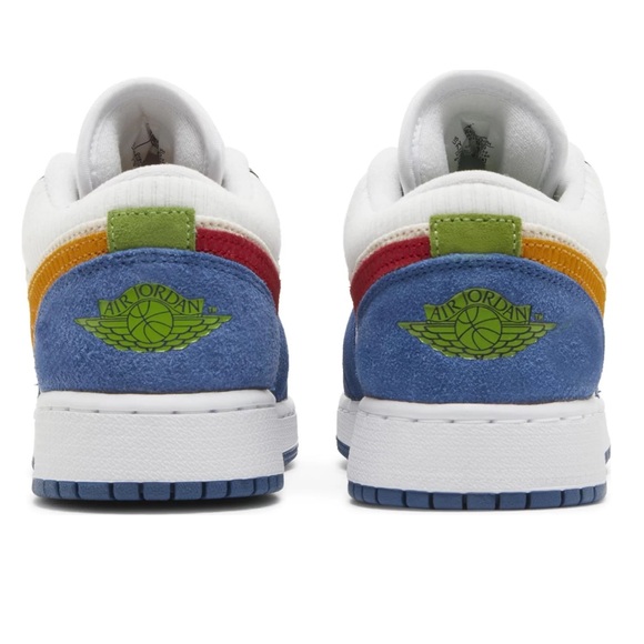 Air Jordan 1 Low SE GS 'Messy Room - Picture 5 of 8